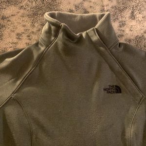The North Face - Medium - green fleece